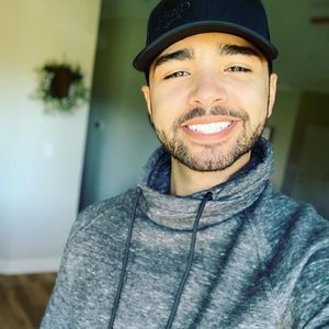 Meet your Posher, Brandon